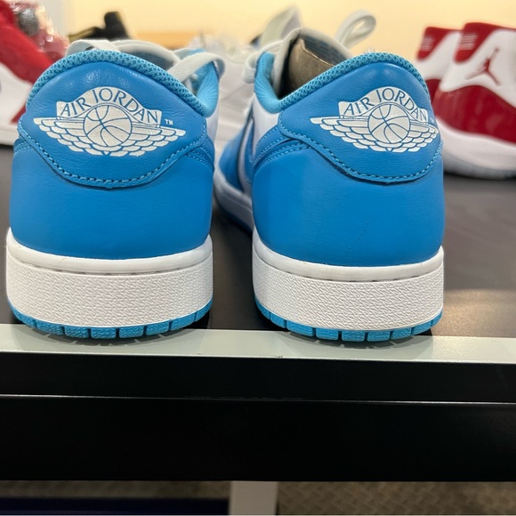Nike SB Dunk “UNC” Size 9.5 (No Box - Picture 2 of 4